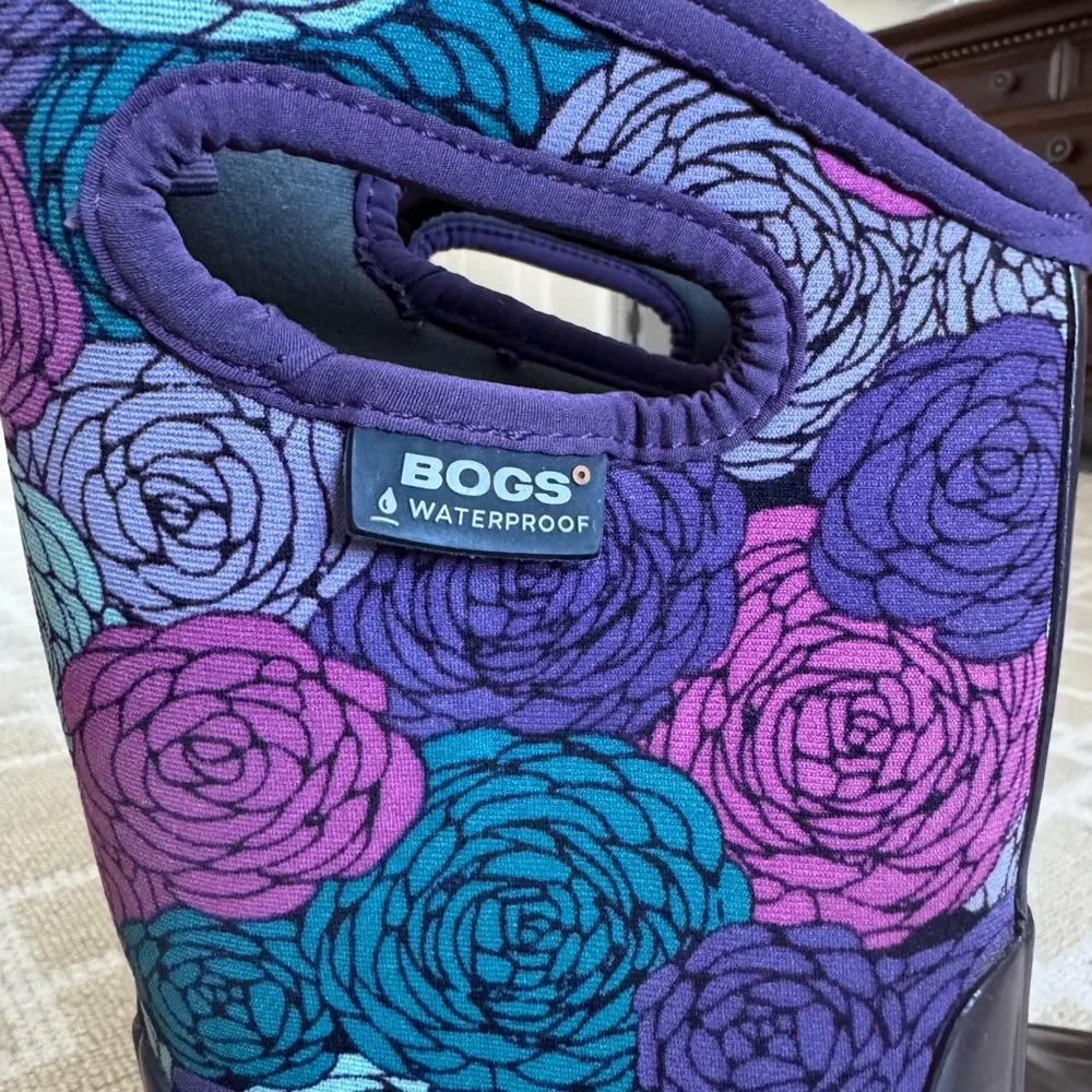 Bogs Classic Rosey Kids Waterproof Snow Boots Warm Insulated Floral Purple 4